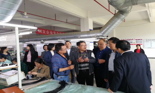 北冰院長湖南省政協(xié)邀請(qǐng)參與“三進(jìn)三助”衡陽、永州、郴州考察調(diào)研