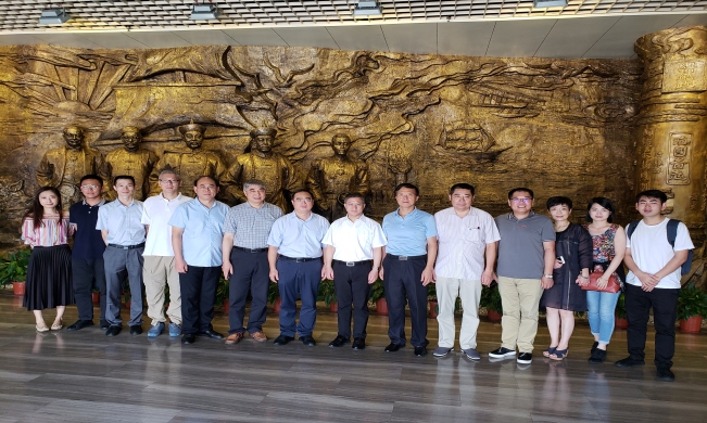 北冰院長(zhǎng)受邀赴福建開(kāi)展“關(guān)于實(shí)施動(dòng)力變革，促進(jìn)我省高質(zhì)量發(fā)展的建議”重點(diǎn)課題調(diào)研